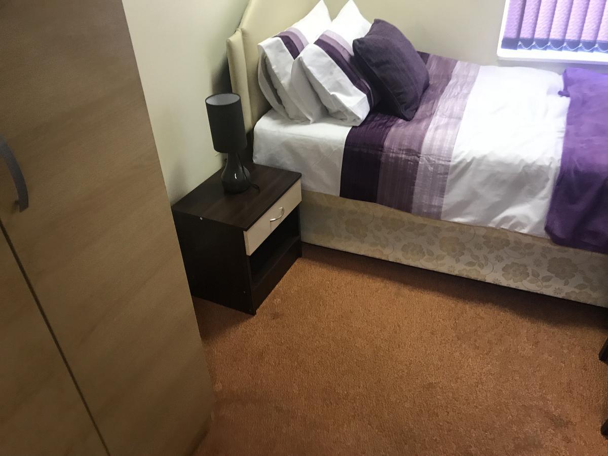 Apartament Adelaide House Luton  Zewnętrze zdjęcie