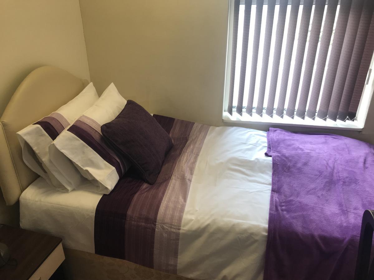Apartament Adelaide House Luton  Zewnętrze zdjęcie