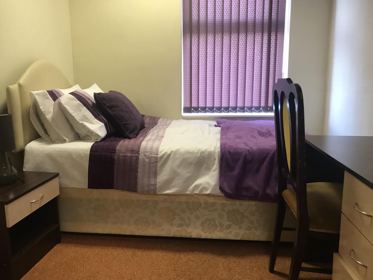 Apartament Adelaide House Luton  Zewnętrze zdjęcie