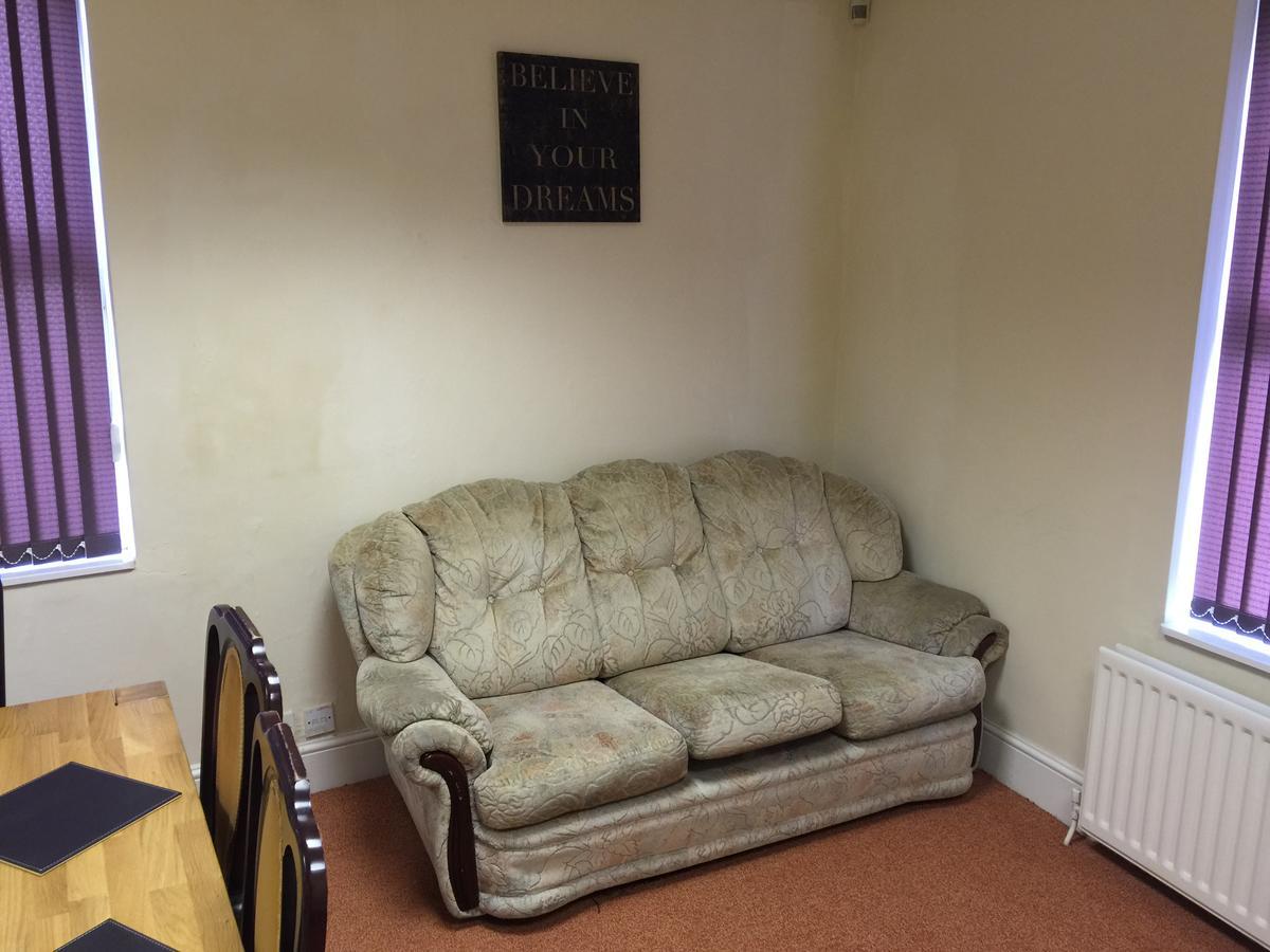 Apartament Adelaide House Luton  Zewnętrze zdjęcie