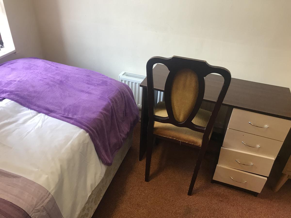 Apartament Adelaide House Luton  Zewnętrze zdjęcie
