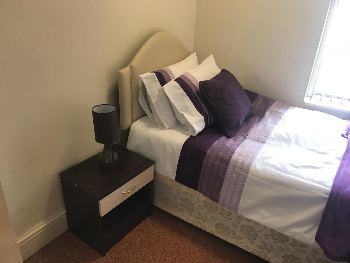 Apartament Adelaide House Luton  Zewnętrze zdjęcie