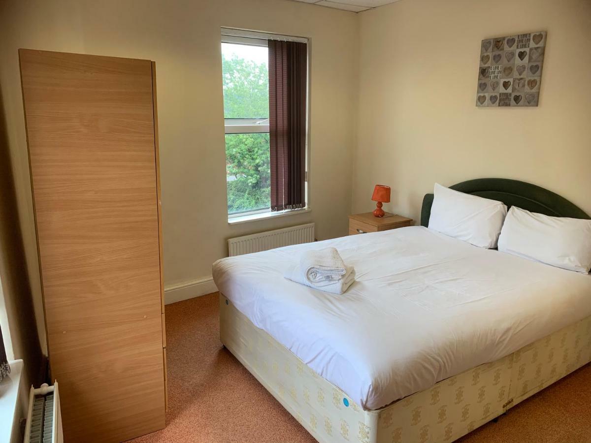 Apartament Adelaide House Luton  Zewnętrze zdjęcie