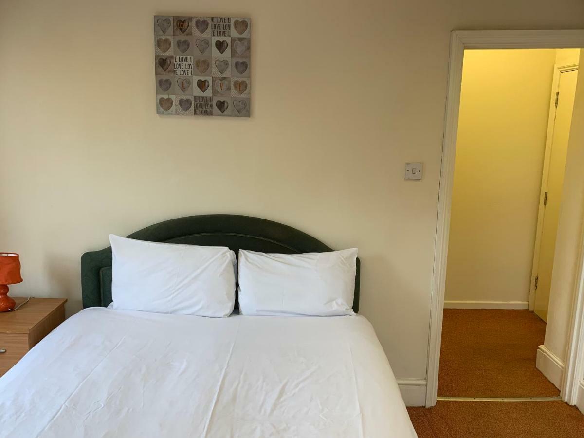 Apartament Adelaide House Luton  Zewnętrze zdjęcie