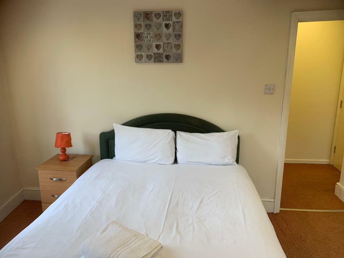 Apartament Adelaide House Luton  Zewnętrze zdjęcie